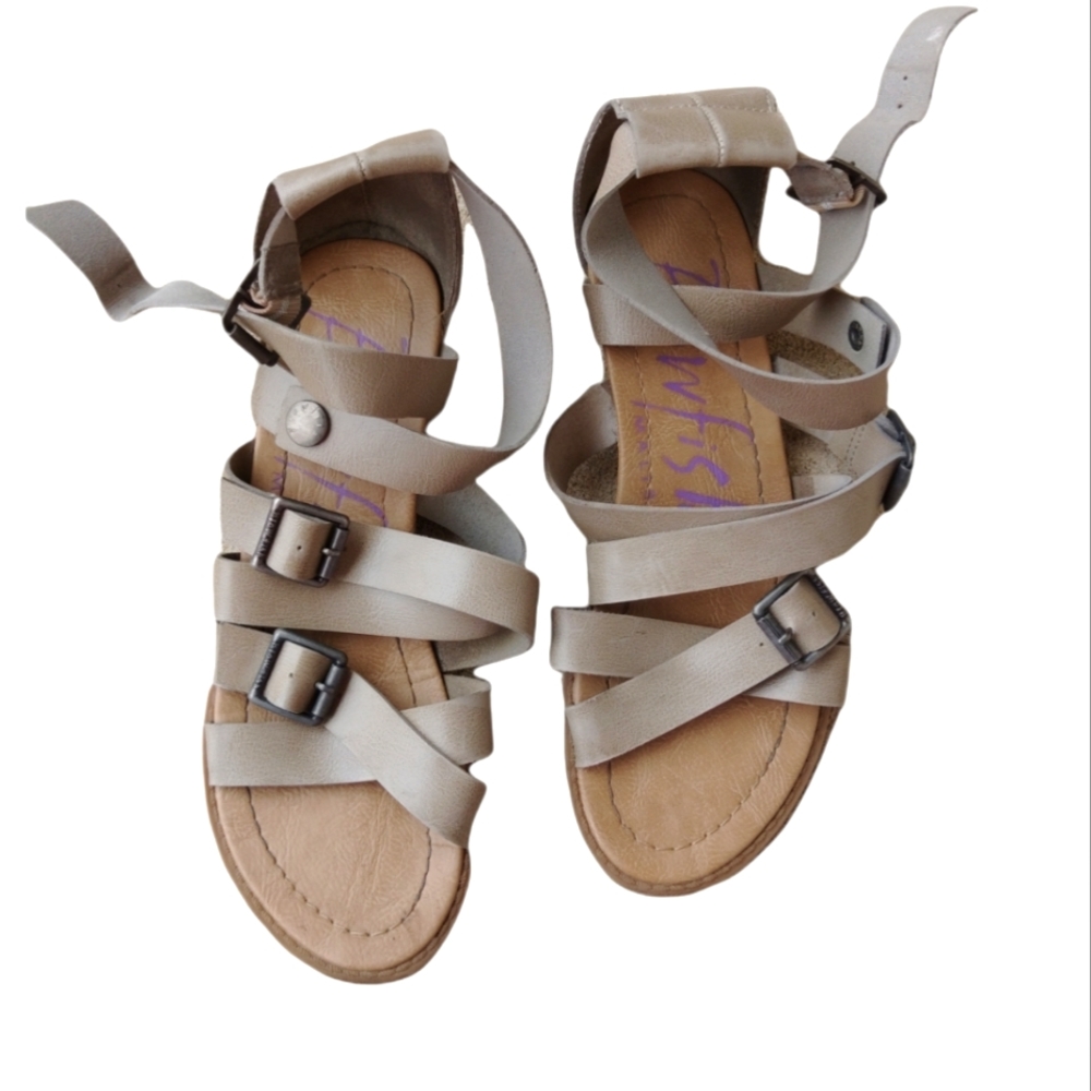 Blowfish Sandals Women's 7.5!